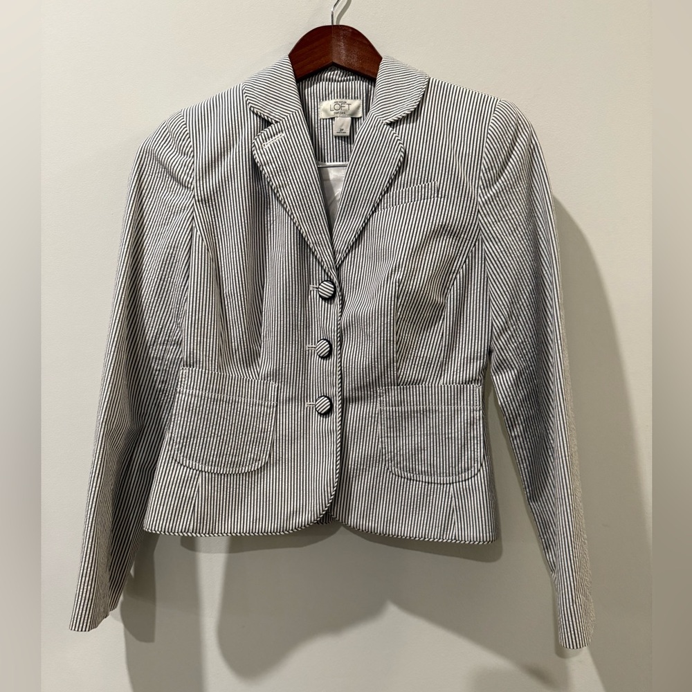 LOFT Navy and White Striped Blazer Size 2P